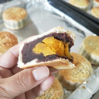 广式蛋黄月饼的做法步骤:36