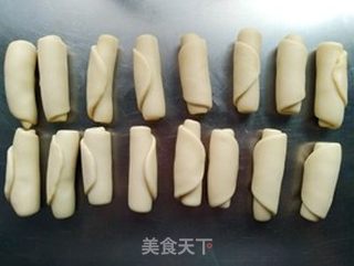 榨菜鲜肉月饼的做法步骤:10