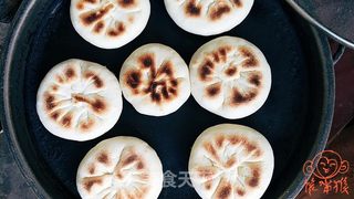 家乡的月饼--芝麻白糖月饼的做法步骤:17