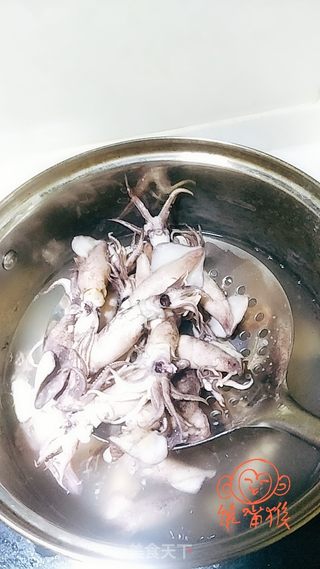 干煸麻辣籽乌的做法步骤：3