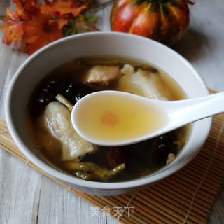 石斛花胶海参汤的做法步骤:10