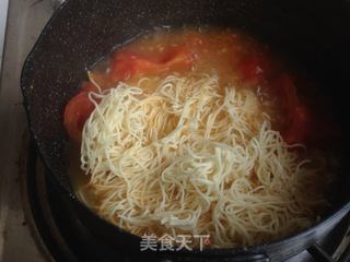 番茄鸡蛋面的做法步骤:7