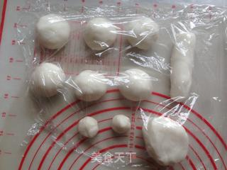小刺猬豆沙糯米团的做法步骤:5