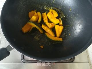 冰糖南瓜的做法步骤:6