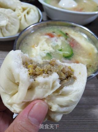 猪肉酸菜粉包子的做法步骤:8