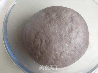 黑芝麻褐麦馒头的做法步骤:4