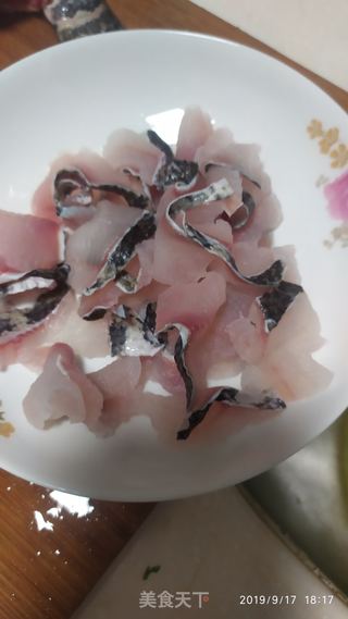 无骨黑鱼的做法步骤:3