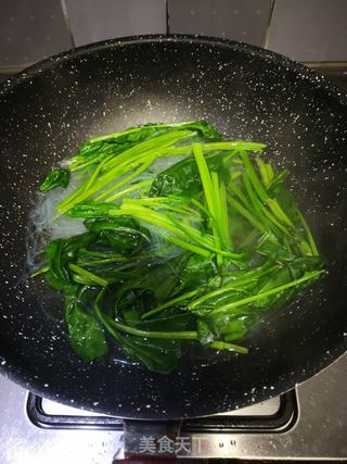 菠菜粉丝汤——＃最爱下饭菜＃的做法步骤：6