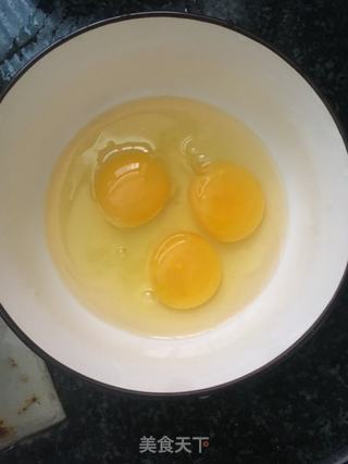 韭菜鸡蛋饼的做法步骤：2