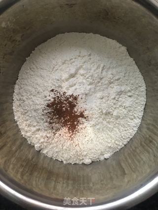 韭菜鸡蛋饼的做法步骤：7