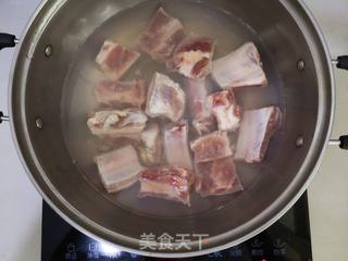 海带排骨面的做法步骤:3