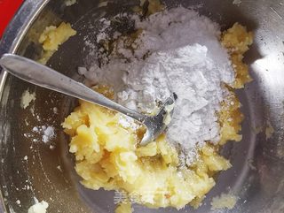 煎土豆糖饼的做法步骤:3
