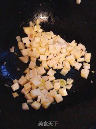 剁椒藕丁的做法步骤：3