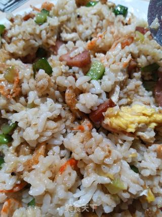 海鲜炒米饭的做法步骤:5