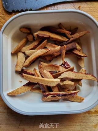 乳鸽煲仔饭的做法步骤:5