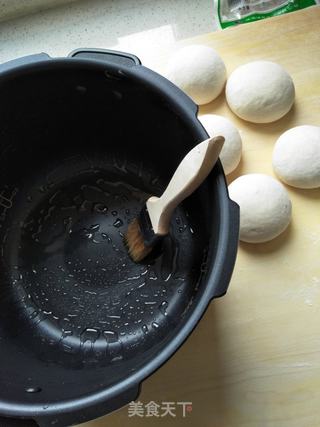 电饭锅版荞麦馒头的做法步骤:6