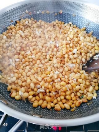 香辣黄豆的做法步骤:13