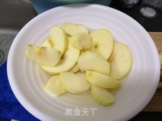 苹果系列七:红糖苹果的做法步骤:2