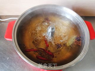 香辣花生毛豆的做法步骤:3