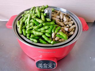 香辣花生毛豆的做法步骤:5