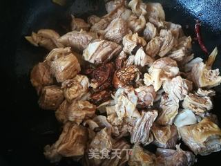 红焖牛肉的做法步骤：10