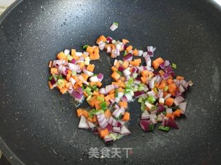 香菇蛋炒饭的做法步骤:9