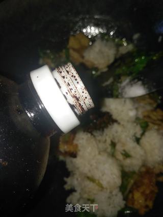 鸡蛋甘蓝炒饭的做法步骤:9
