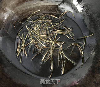 葱香黑麦花卷的做法步骤:4