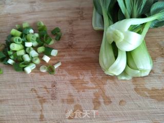 香菇肉酱盖饭的做法步骤:3