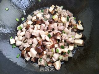 香菇肉酱盖饭的做法步骤:8