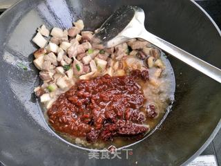 香菇肉酱盖饭的做法步骤:9