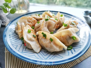 美味煎饺的做法步骤:4