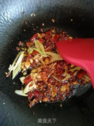 麻辣小虾的做法步骤:4