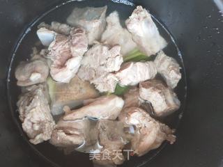 冬瓜排骨汤的做法步骤:5