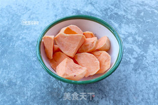 红糖老姜番薯糖水的做法步骤:2