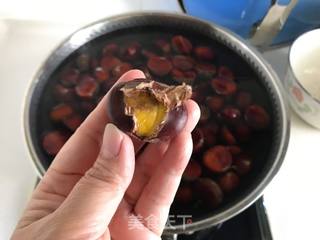 巧剥生板栗的做法步骤:5