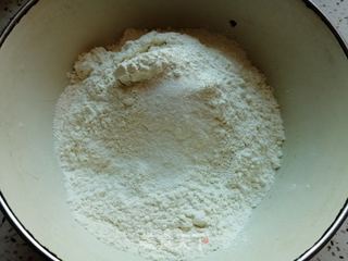 手工面条的做法步骤:1