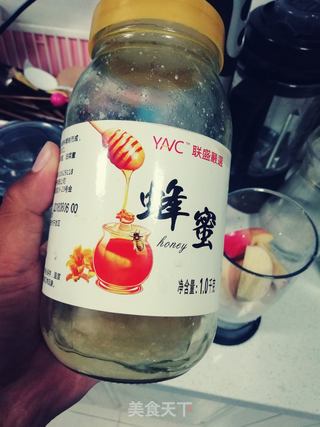 香蕉奶昔的做法步骤:6