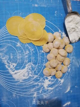 扁豆猪肉南瓜面水饺的做法步骤:5
