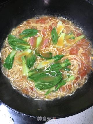 西红柿鸡蛋面的做法步骤:6