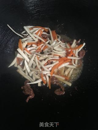杏鲍菇炒牛肉的做法步骤：10