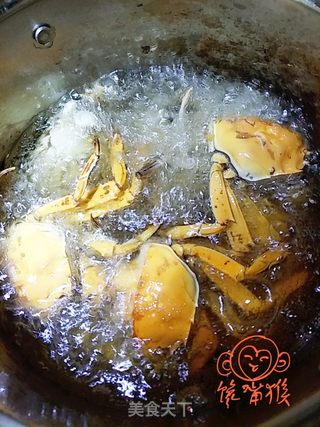 吮指香辣蟹的做法步骤:7