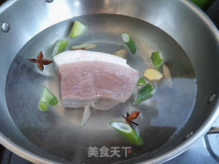蒜泥白肉的做法步骤:3