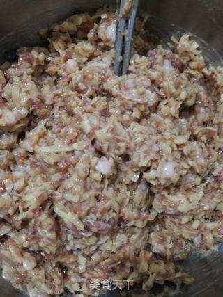 土豆猪肉水饺的做法步骤:3