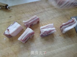 茶熏五花肉的做法步骤：1