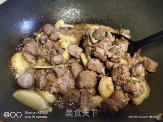 嫩姜炖牛腩的做法步骤:4