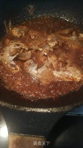 酱焖鲳鱼的做法步骤:7
