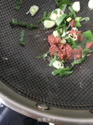 鸡蛋虾酱炒面的做法步骤:14
