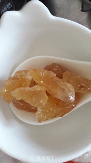 银耳莲子羹的做法步骤：5