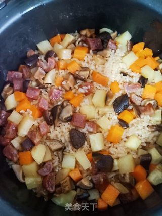 香肠土豆焖饭的做法步骤:11
